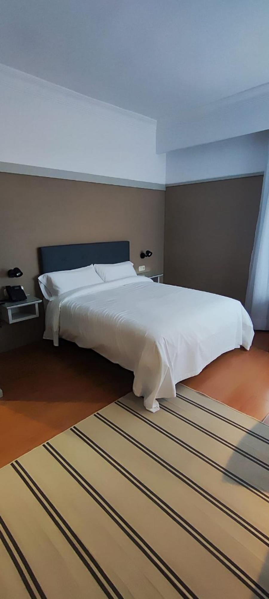 Hotel Ciudad Del Sol Ecija Luaran gambar