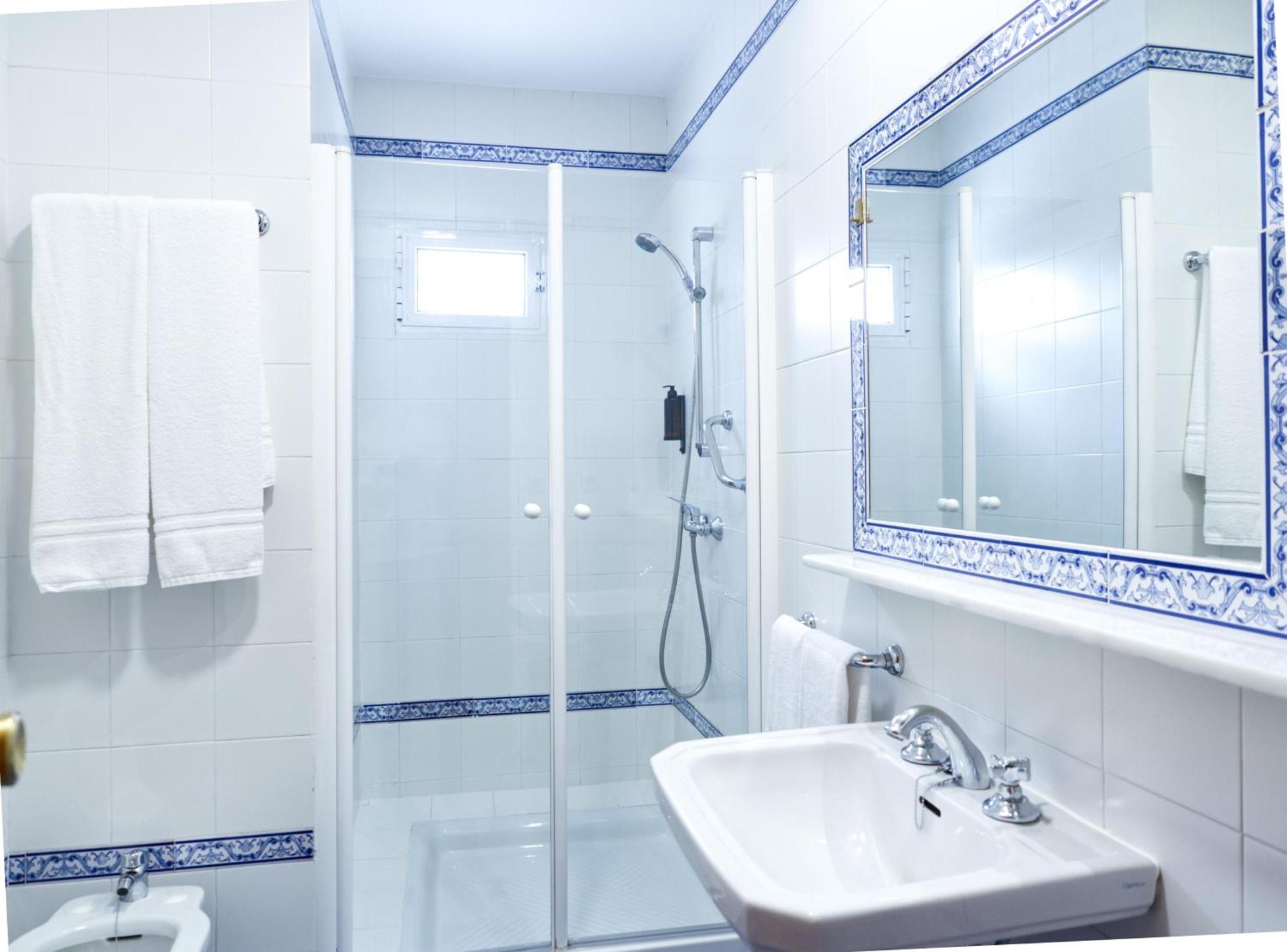Hotel Ciudad Del Sol Ecija Luaran gambar